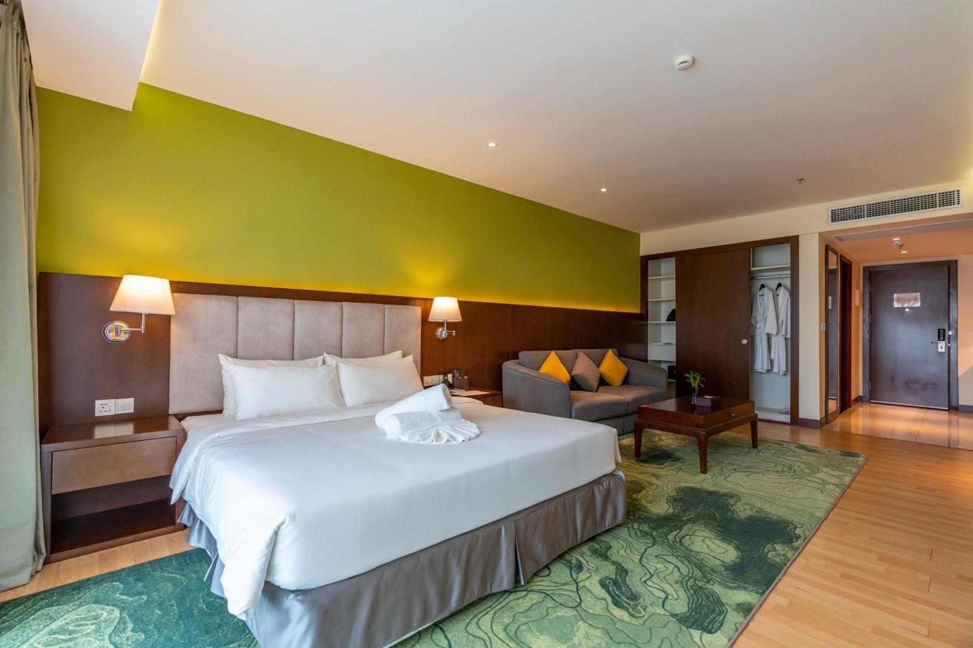 Olympia City Hotel By Dara Phnom Penh Dış mekan fotoğraf